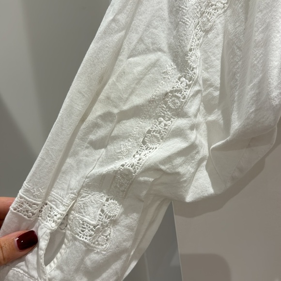 Zara Poplin Blouse with lace insert - size S - Picture 3 of 4